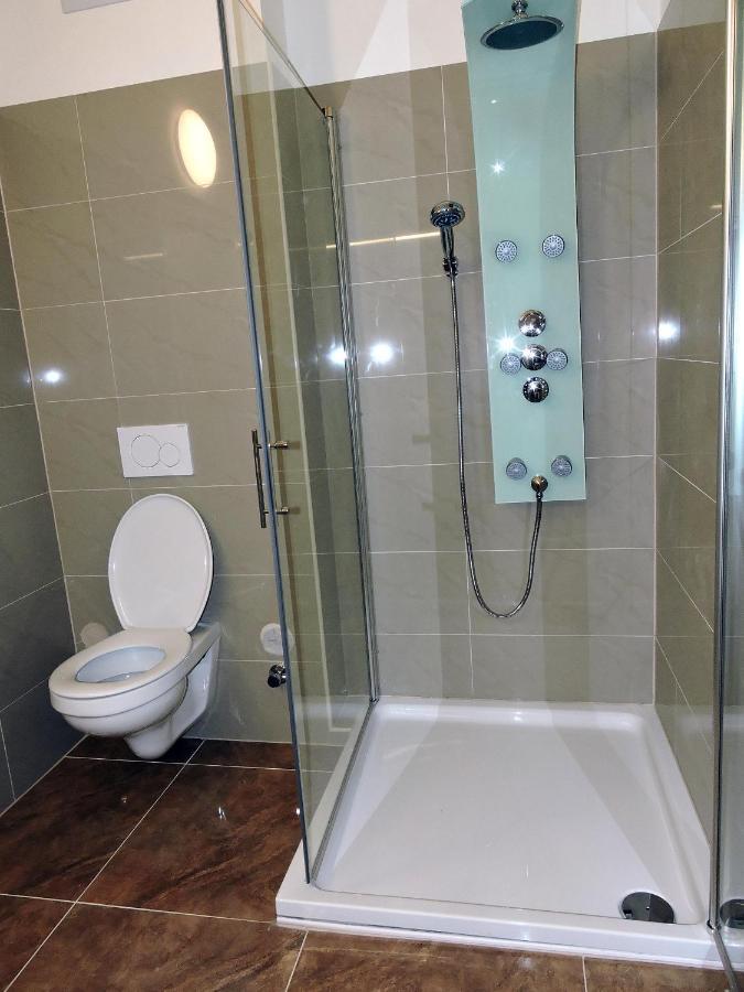 213 Prag, Studio Apartment, 27M2, 1-2 Personen Klagenfurt am Woerthersee Buitenkant foto