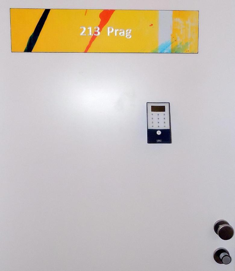 213 Prag, Studio Apartment, 27M2, 1-2 Personen Klagenfurt am Woerthersee Buitenkant foto